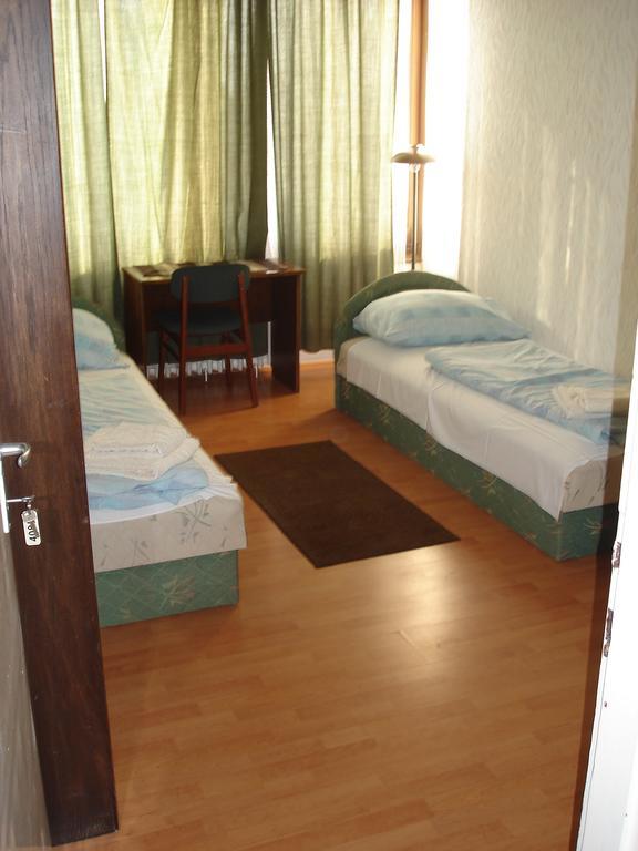Eszterhazy Karoly Egyetem Hotel Eger Zewnętrze zdjęcie