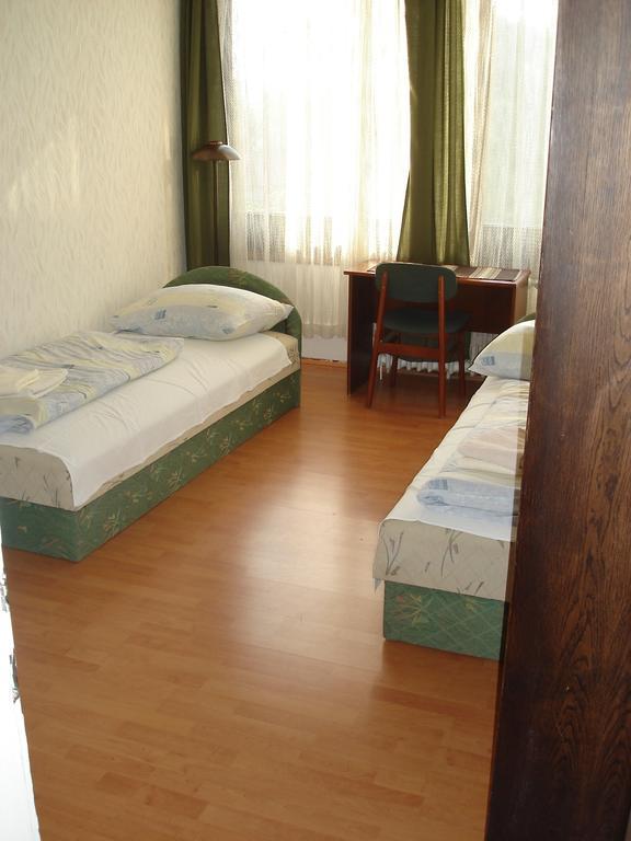 Eszterhazy Karoly Egyetem Hotel Eger Zewnętrze zdjęcie